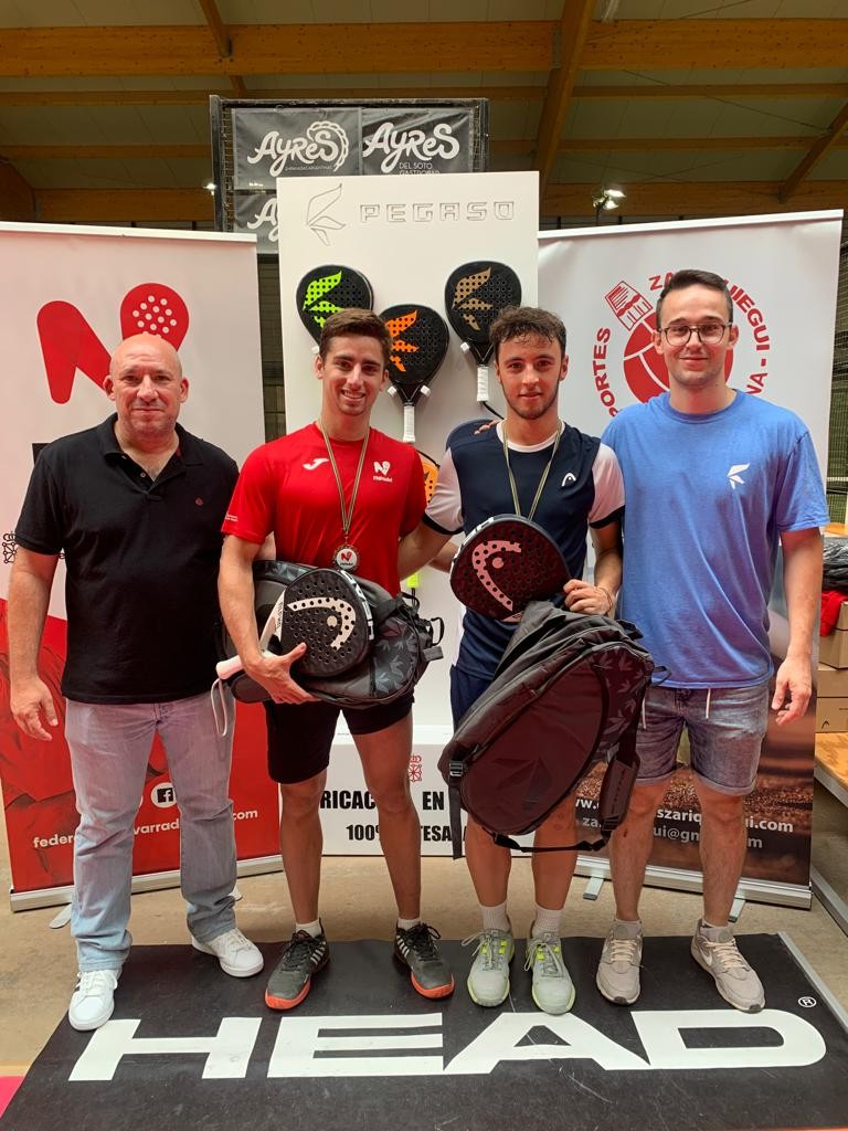 Aimar Goñi y Álvaro Sola y Maite Gabarrús y Marta Sexmilo se adjudican la quinta prueba de la temporada